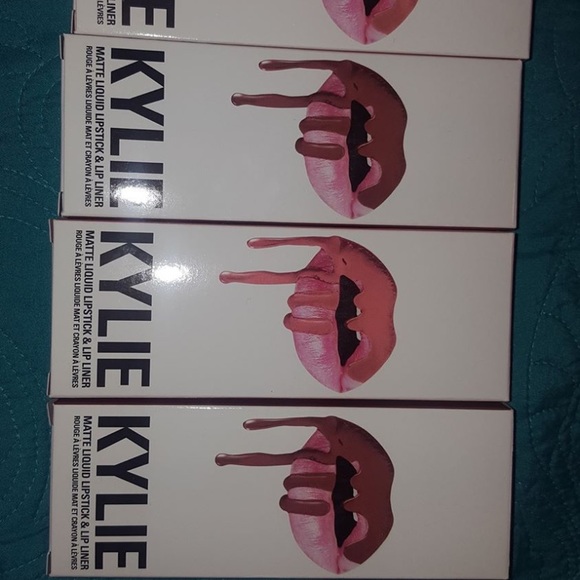 Kylie Cosmetics lip kits - Picture 2 of 2